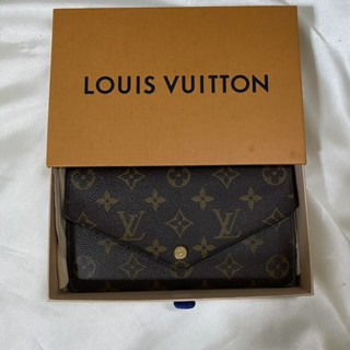 กระเป๋าสตางค์ใบยาว Louis Vuitton มือสองพร้อมส่ง ✅แบรนด์แท้ 100% 📦จัดส่งฟรี