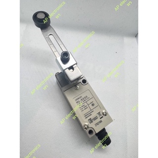 Limit Switch OMRON HL-5030 5A 250VAC ประเภทสินค้า:	ลิมิตสวิตช์	 การส่องสว่าง:	Non-Illuminated	 รูปแบบจุดเชื่อม:	DPST