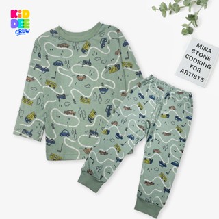 KiddeeCrew ชุดนอนเด็กสีเขียวอ่อนลายรถ เหมาะสำหรับอายุ 1-12 ป…