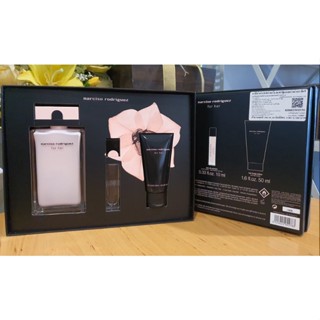 ของแท้!!! Narciso Rodriguez for Her Eau de Parfum Spray Gift set 2 &amp; 3 ชิ้น  ป้ายไทย เบิกห้าง (พร้อมส่งค่ะ)