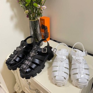 รองเท้า prada 1:1 มี 2 สีพร้อมส่ง
