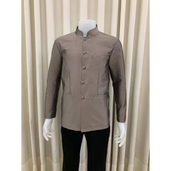 ขอพระราชทานผ้าไหมอย่างดีสีไม่ตกผ้านุ่มตัดเย็บปราณีตมากจ้ามีเสริมฟองน้ำทีไหลตัดเย็บอัดผ้ากาว 2 ชั้นผ้าอยู่ทรงใส่เข้ารูป - รูปที่ 2