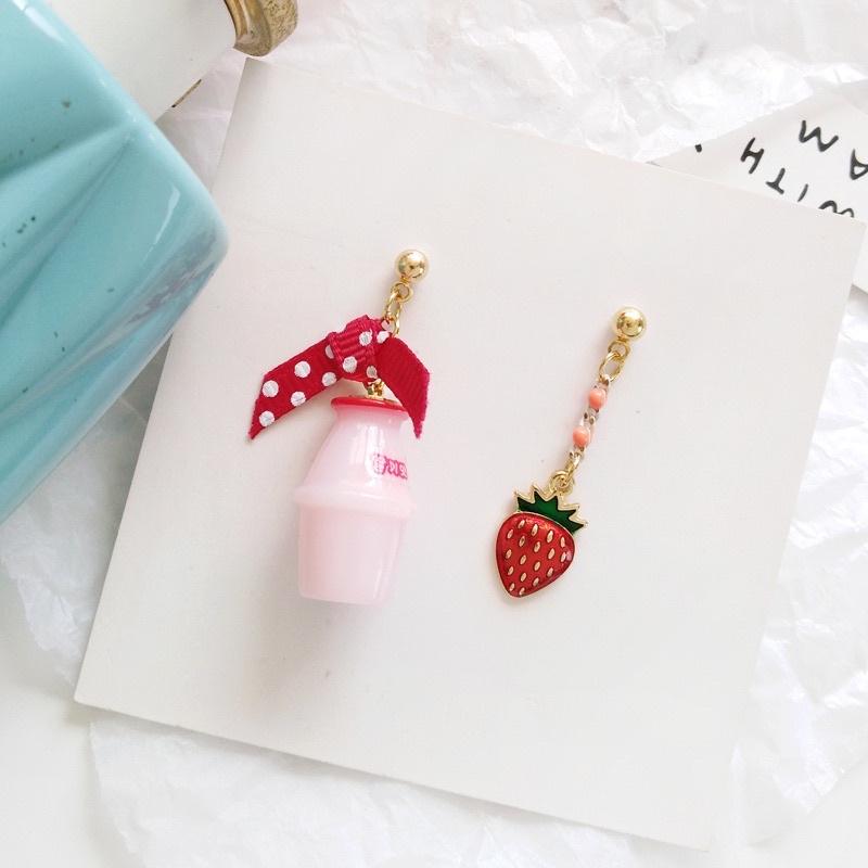 ต่างหูน่ารักขวดนมเปรี้ยว🍓