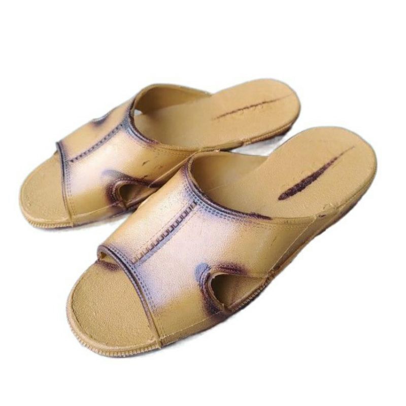 รองเท้าแตะทรงนางฟ้า รองเท้าแตะยี่ห้อ Focus