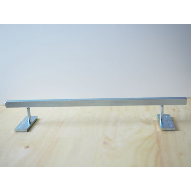 Blackriver Fingerboard Square Rail Low