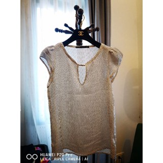 zara​ แท้​ ป้ายแท๊กครบ​size.s ผ้าเย็นๆใส่สบาย​ อก35