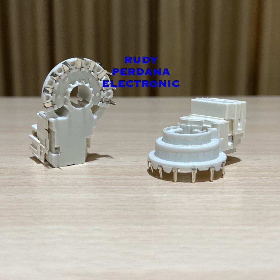 Tv TELEVISION CRT SOCKET 9 PIN 9P ใน GZS 10-2-108