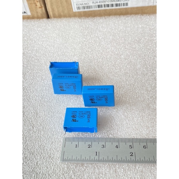 (แพ็ค10ตัว) C 0.1UF 300V +R120โอห์ม ระยะขาห่าง22มิล สีฟ้า เกรดอย่างดี C0.1UF300V C0.1UF 300V CMOR 0.