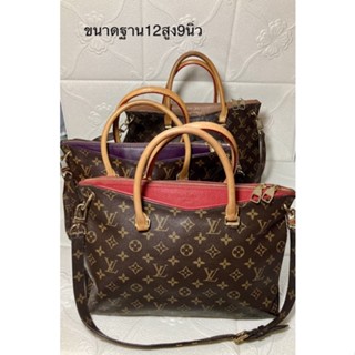 สะพายข้าง Lv Pallas  ฐาน12สูง9นิ้งฃส งานหนัง คาวไฮด์ฉ่ำๆ มือสอง