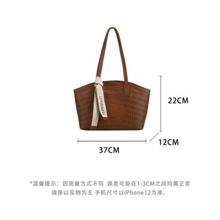 กระเป๋าทรงTote สีน้ำตาล งานหนังสวย รหัสH8610 时尚包包 H8610棕