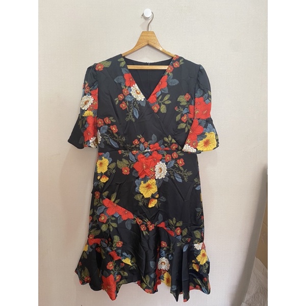 Crosstwelfth flora dress 💐 XXL