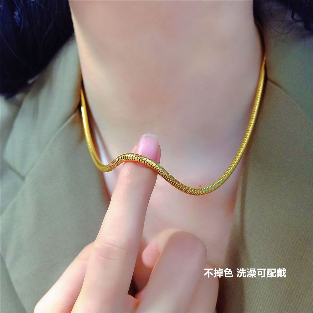 [MTS] ไทเทเนียมเหล็กสี Retention Domineering หนารอบสร้อยคอกระดูกงู ins Cool สไตล์ Simple All-Match C