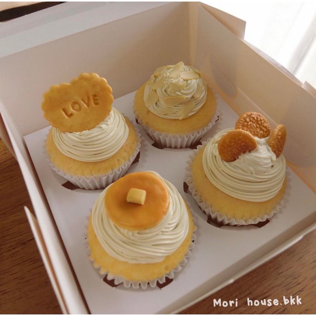 Sale! โมเดลคัพเค้กสไตล์ญี่ปุ่น ใช้ตกแต่งบ้านหรือเป็นพร็อพถ่ายรูป (Vanilla Series) ขนาดเท่าของจริง ขนมปังปลอมตกแต่งบ้าน