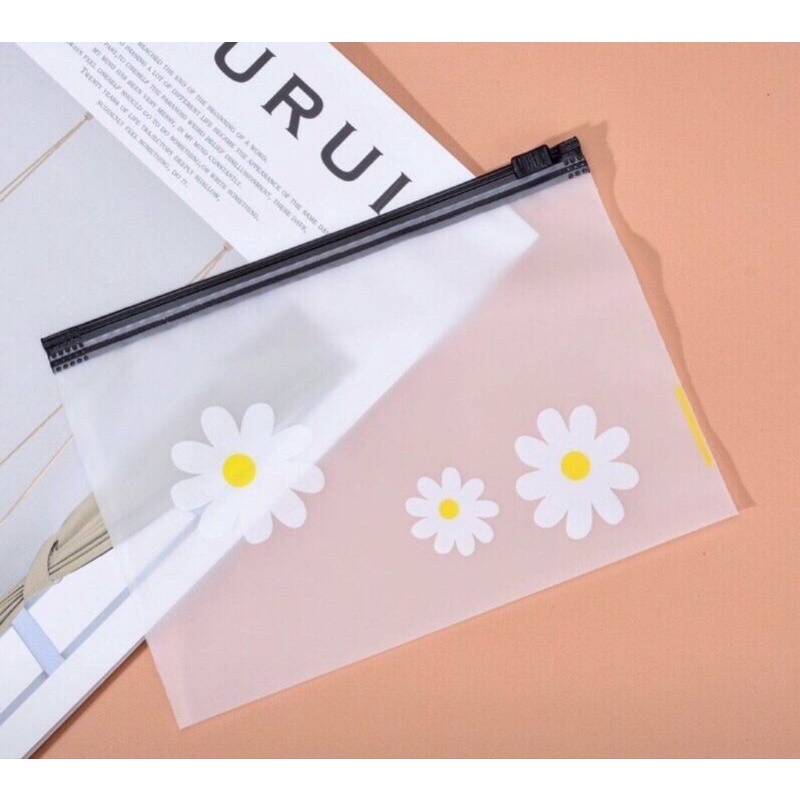 พร้อมส่ง🇹🇭ถูกที่สุด🔥ซองใส่ของ  ใส่แมส , ยางรัดผม , เครื่องสำอางค์♾️ซองละ 3 บาท 6 ซอง 15 บาทจ้า