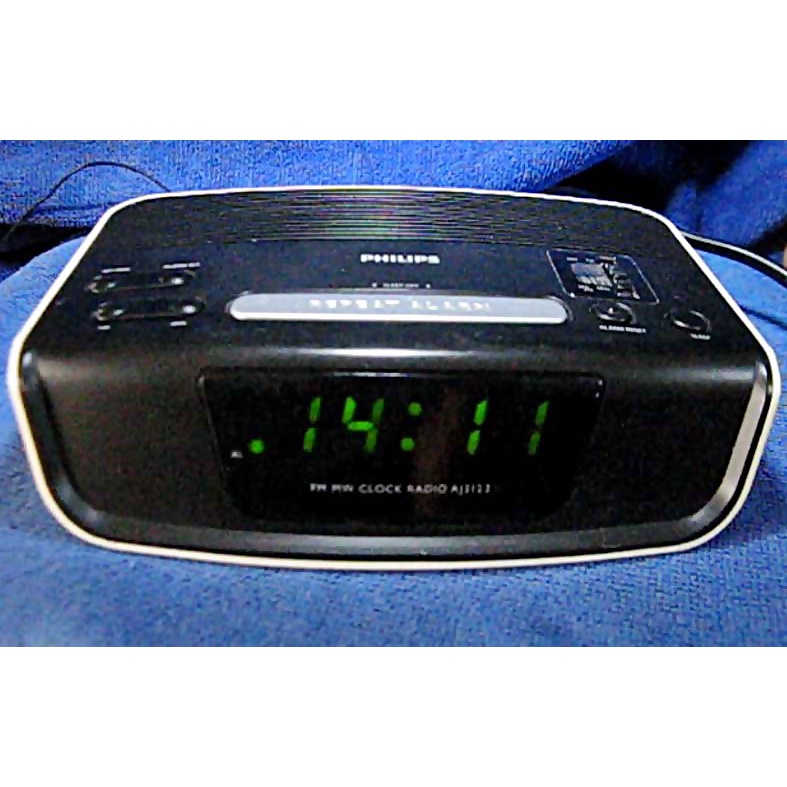 วิทยุนาฬิกาปลุก Philips รุ่น Clock radio AJ3122/12 สภาพดี