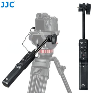 JJC TPR-M1 ขาตั้งกล้องกระทะจับบาร์ กริ๊ปควบคุมการแพนกล้องและเอียงรีโมทสำหรับ Sony กล้อง / กล้องวิดีโอที่มีขั้วต่อ LANC / MULTI บนหัวขาตั้งกล้อง Manfrotto 502AH 502A 504HD 509HD 526 Nitrotech N8 N12 , ZV-1 FX30 a7R V a7 IV a7S III II a9 A6400 A6300 A6100