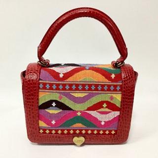 WelcomeWinter กระเป๋าหนังแท้ผสมผ้าทอมือ รุ่น Lady Leather Red Size 24 x 19 x 9.5 cm.