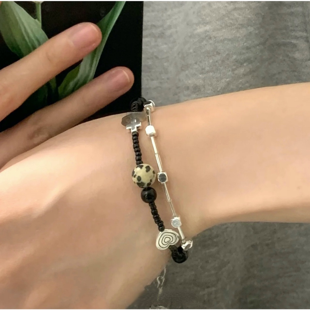 สร้อยข้อมือลูกปัดหินธรรมชาติออกแบบมาโดยชนกลุ่มน้อยเกาหลีสามารถปรับได้ผู้หญิง