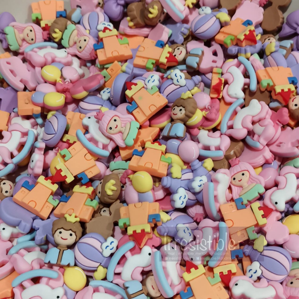 12 ชิ้น Princess Prince Castle DIY Charms |