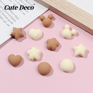 【 Cute Deco 】รูปดาวห้าแฉก ดอกไม้น่ารัก (10 แบบ) ดอกไม้กาแฟเข้ม / ลูกพีชครีม หัวใจ จี้กระดุม Crocs / Jibbitz น่ารัก รองเท้า Croc DIY / วัสดุเรซิน เสน่ห์ สําหรับ DIY