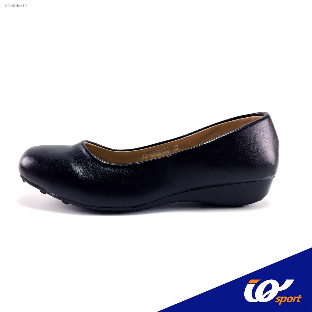 จัดส่งเฉพาะจุด จัดส่งในกรุงเทพฯIQ Shoes รองเท้าคัชชูแบบสวม สำหรับผู้หญิง สีดำ รุ่นJ9MRE-6036
