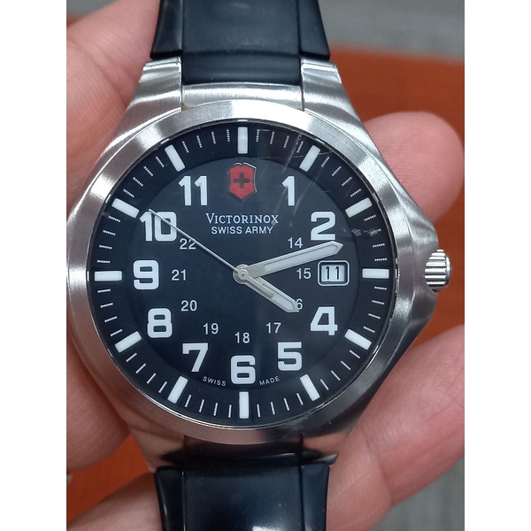 นาฬิกามือสอง victorinox swiss made แท้