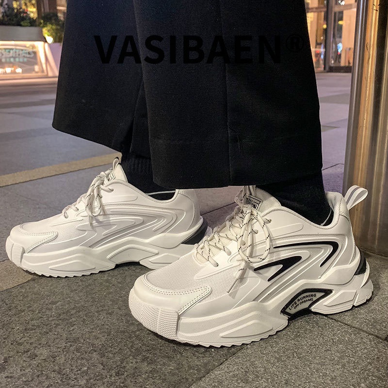 326 บาท VASIBAEN ใหม่ระบายอากาศตาข่ายรองเท้ากีฬาผู้ชายในรองเท้ากีฬาสบาย ๆ สำหรับผู้ชายที่มีพื้นหนา Men Shoes