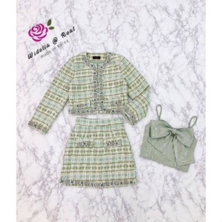 🍈พร้อมส่ง🍈 เสื้อคลุมผ้าทวิต +เสื้อครอปโบว์+กระโปรงสั้น โทนสีเขียว🍈