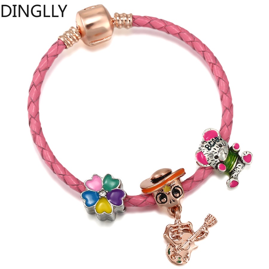 Dinglly โรสโกลด์ กะโหลก คาวบอย กีตาร์ สร้อยข้อมือ เสน่ห์ สําหรับผู้หญิง การ์ตูนดอกไม้ หมี ลูกปัด สร้อยข้อมือหนัง สีชมพู
