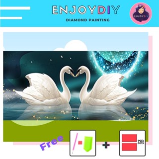 ครอสติสคริสตัล ลาย หงส์ขาวคู่ 5d diy diamond painting แบบเม็ด ติดเต็ม เม็ดกลม EnjoyDIY พร้อมส่งจากไทย