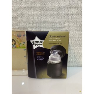 Tommee Tippee insulated bottle bag กระเป๋าใส่ขวดนม เก็บได้ร้อนและเย็น ของแท้ มุมกล่องไม่สวยบ้างค่ะ