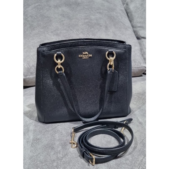 กระเป๋า COACH Minetta crossbody in crossgrain leather มือสอง ของแท้ สภาพเกือบ100%
