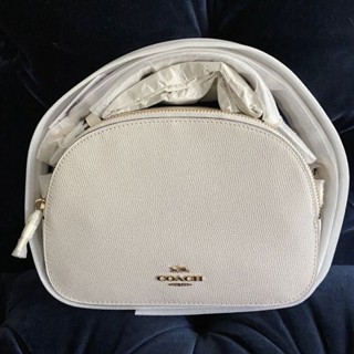 กระเป๋าสีขาวทรงครึ่งวงกลมNEW COACH SERENA SATCHEL (COACH 1589)