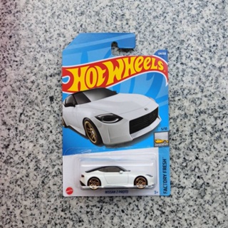 รถเหล็ก Hotwheels Nissan Z Proto สีขาว