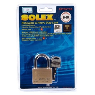 กุญแจคล้อง SOLEX (โซเล็กซ์) รุ่น R40 แบบตั้งกุญแจใหม่ได้ คอสั้น ขนาด 40 มม. ผลิตจากทองเหลืองอย่างดี ของแท้ 100%