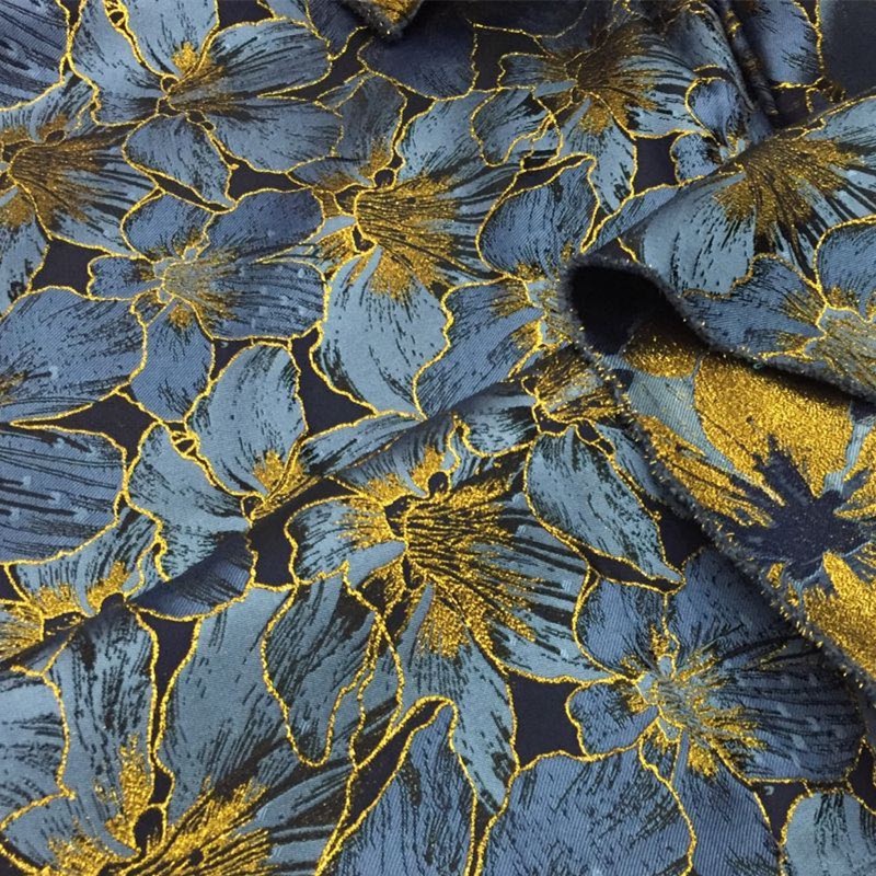 ผ้าแจ็คการ์ดทอ ลายดอกไม้ ขนาดใหญ่ สีฟ้า สีทอง 1 หลา 0.5 เมตร TJ6031