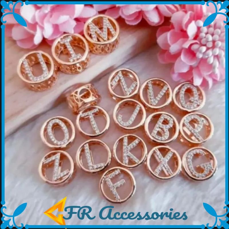 1 ชิ้น AZ LETTER PENDANT สําหรับ GRANG หรือ XUPING GOLD สร้อยคอ