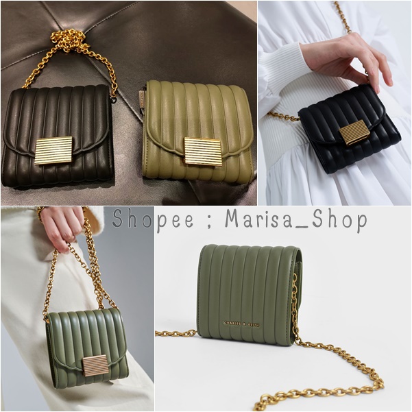 แท้ !! กระเป๋าสตางค์ มีสายสะพาย Charles & Keith รุ่น Panelled Short Wallet