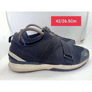 Size 42 ยาว 26.5 Cm.รองเท้ามือสอง สลิปออน รองเท้าสวม  ผ้าใบ แฟชั่น วินเทจ