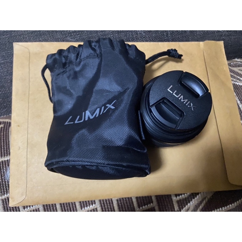 Panasonic Leica DG Summilux 25mm f/1.4 ASPH Micro