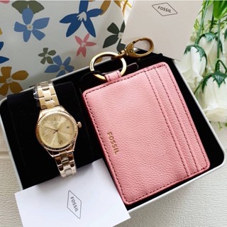 (ผ่อน0%) นาฬิกาพร้อมพวงกุญแจใส่บัตร Fossil BQ3793SET Rye Three-Hand Date Gold-Tone Stainless Steel Watch หน้าปัด 30มม.