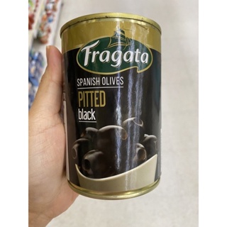 มะกอกดำ ไม่มีเมล็ด ในน้ำเกลือ ตรา ฟรากาตา 400 G. Pitted Black Spanish Olives ( Fragata Brand ) พิทเต็ด แบล็ก สแปนิช โอลีฟ