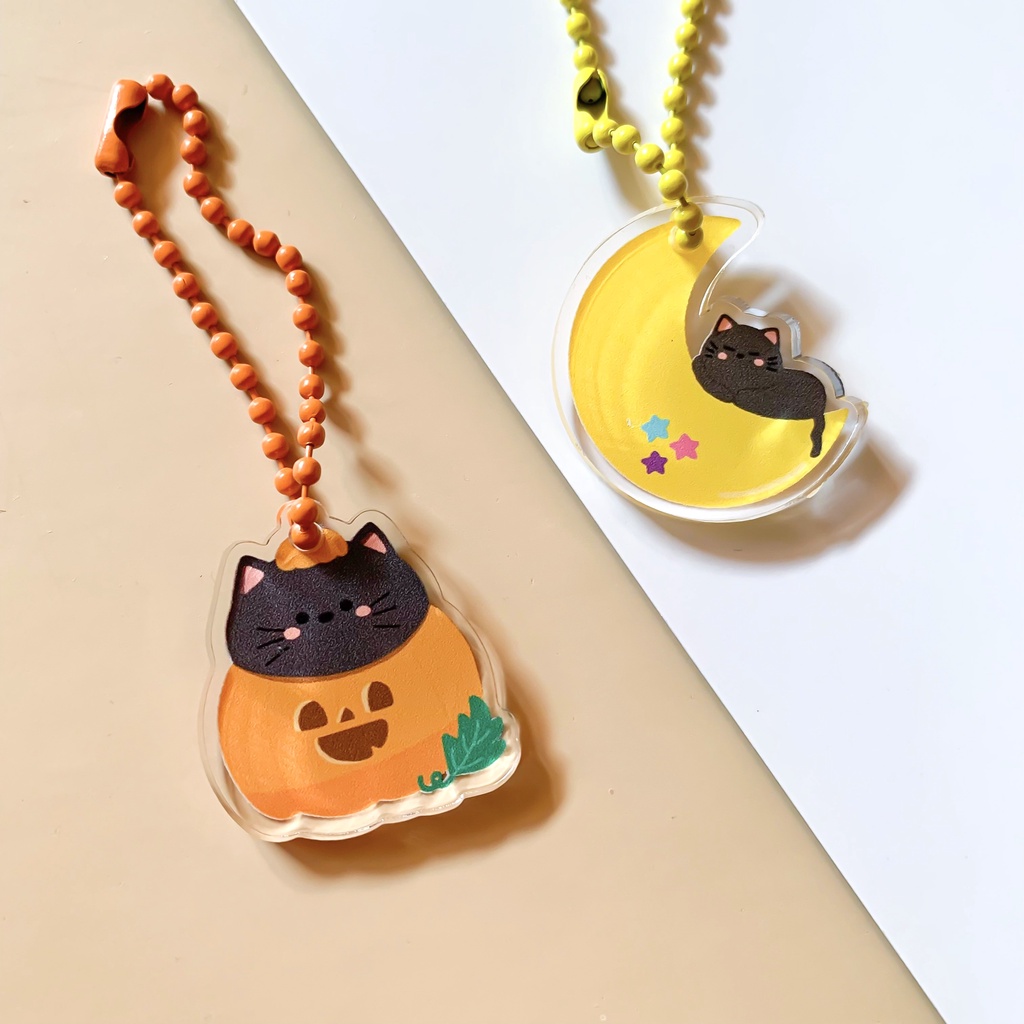 พวงกุญแจ ⌗ Peek A MEOW size 3 cm. (อะคริลิค)