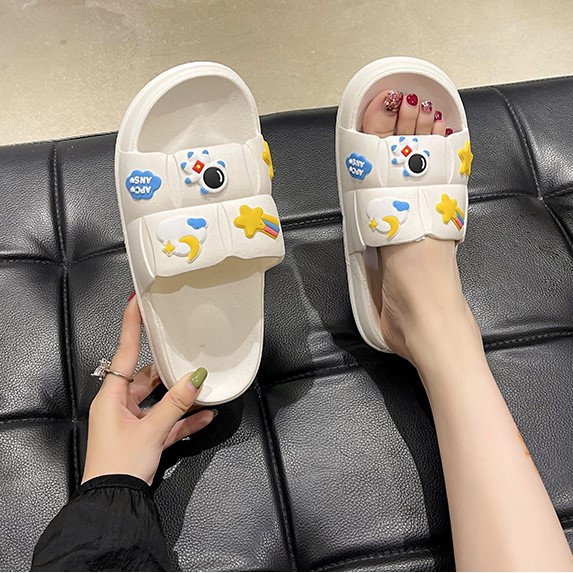 Jukoy รองเท้าแตะนุ่ม สวมใส่สบาย รองเท้าแตะแบบสวม มาใหม่ติดลายอวกาศ รองเท้าแตะหญิง สีพื้น สวมใส่ได้ทุกโอกาส
