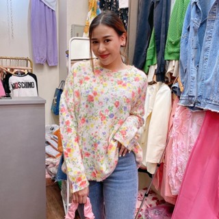 florals sweater เสื้อสเวตเตอร์ ลายดอกไม้