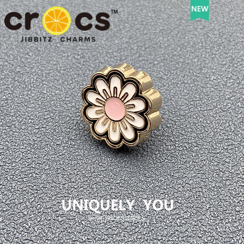 JIBBITZ cross charms ตัวติดรองเท้า จี้เพชรแดง ตัวติดรองเท้า cross