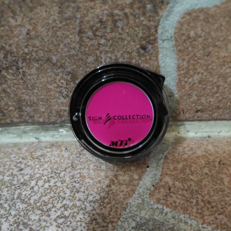 ลิปตลับ MTI สีสวย ติดทน เม็ดสีแน่น (ผลิต 4/23) 1.2g