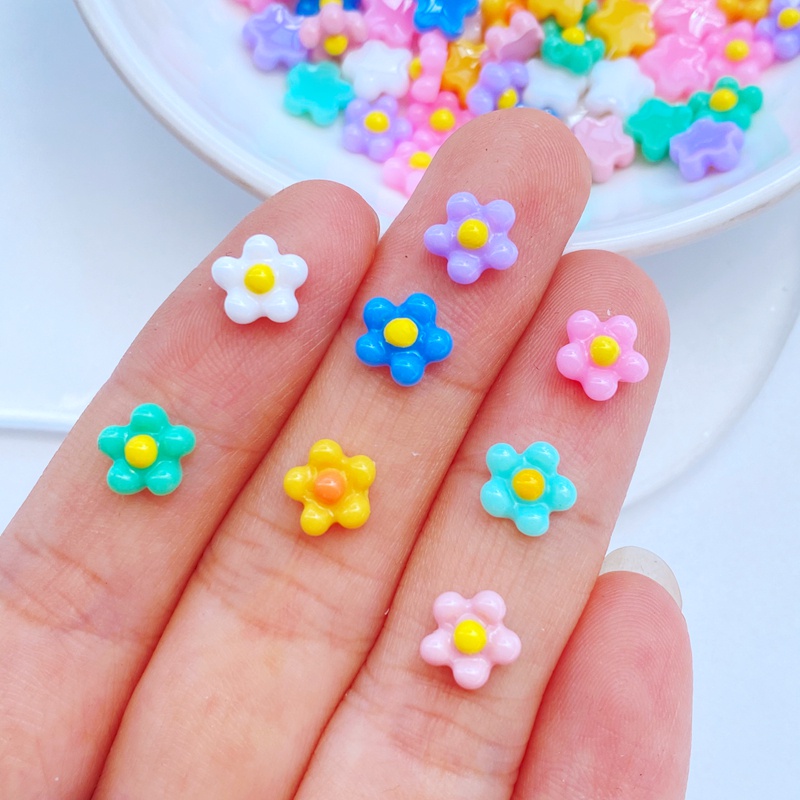 100PCS มินิน่ารักการ์ตูนดอกไม้ที่มีสีสันเล็บเรซิ่น Designer Charm DIY เล็บหัตถกรรม 3D เครื่องประดับตกแต่ง
