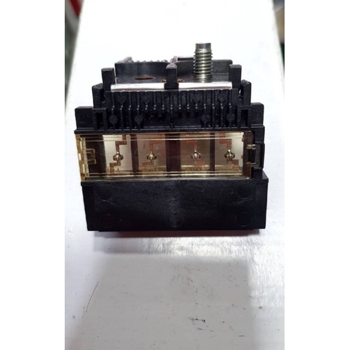 ขั้วแบตเตอรี่นิสสัน March Almera ขนาด 80 แอมป์ 60 แอมป์ 80 แอมป์ 100 แอมป์สินค้าแท้ มีตำหนิผิวเล็กน้