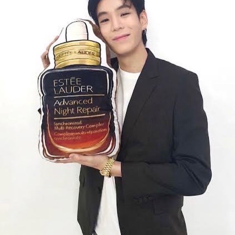 สวยมากกกก ผ้านิ่มดีมากกก หุบไว้ 1 แล้วจ้า ***   Estee Lauder Limited Edition หมอนผ้าห่ม ANR - รูปที่ 3